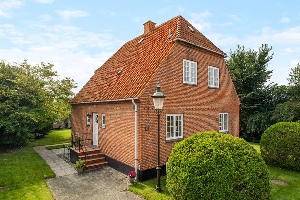 Ejendommen