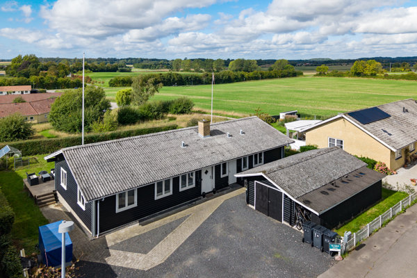 Ejendommen