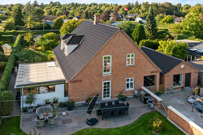 Ejendommen