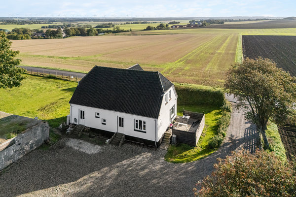 Ejendommen