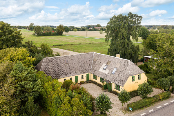 Ejendommen