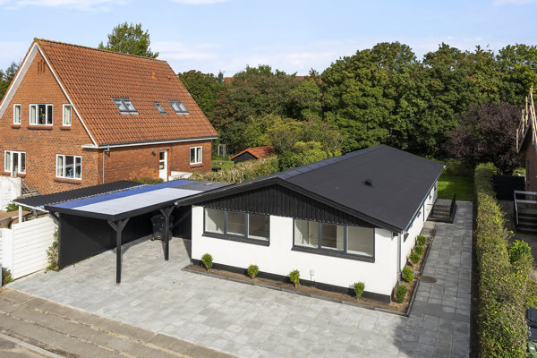 Ejendommen