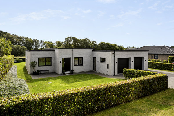 Ejendommen