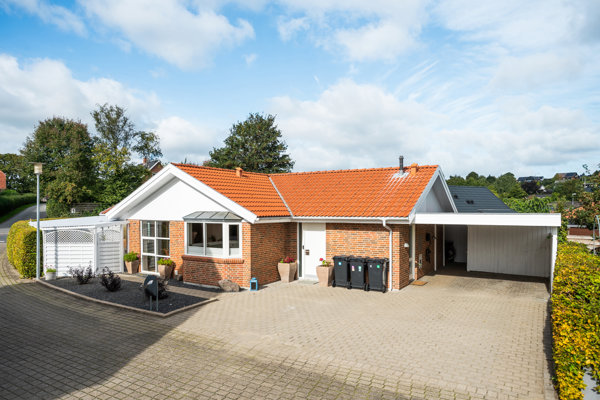 Ejendommen
