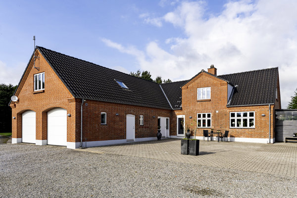 Ejendommen
