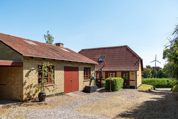 Ejendommen