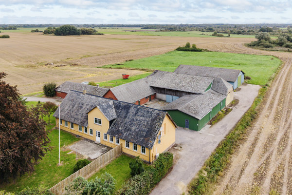 Ejendommen