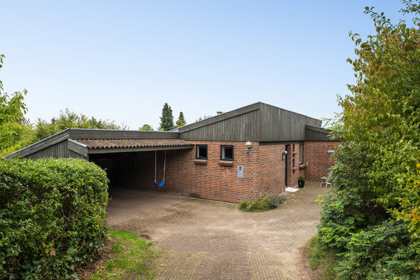 Ejendommen