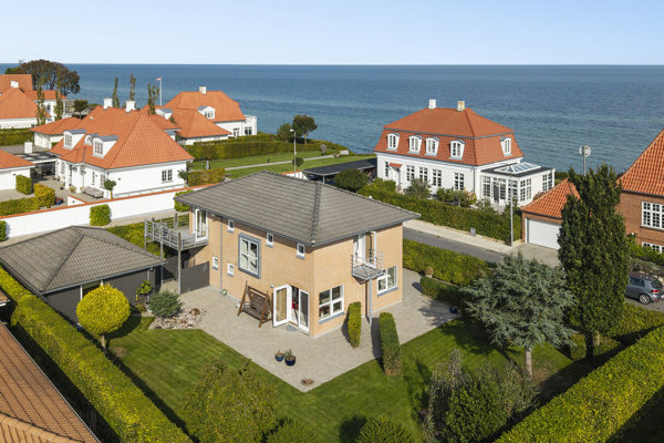 Ejendommen