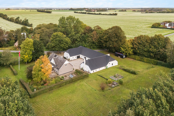 Ejendommen