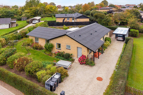 Ejendommen