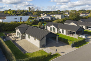 Ejendommen