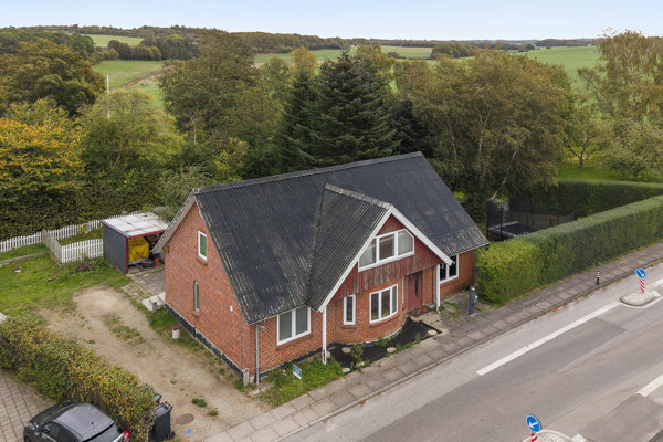 Ejendommen