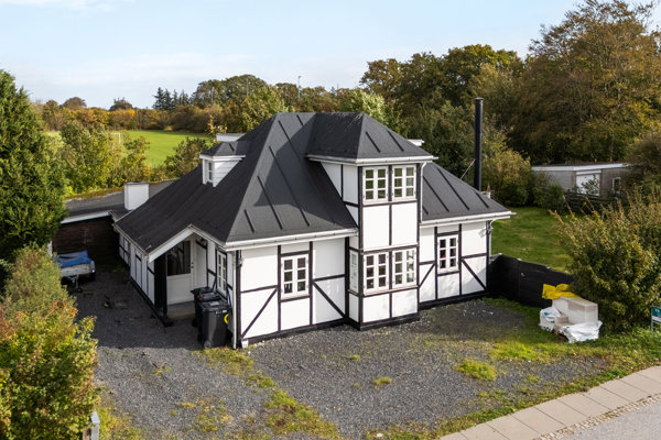 Ejendommen