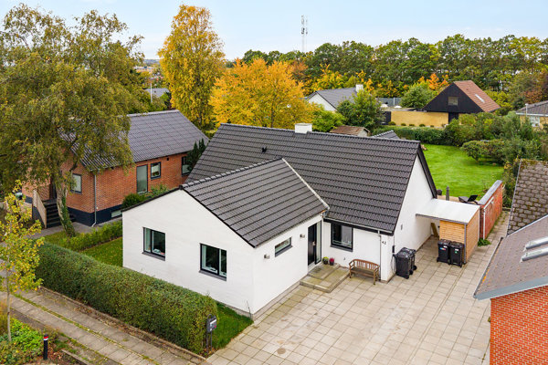 Ejendommen