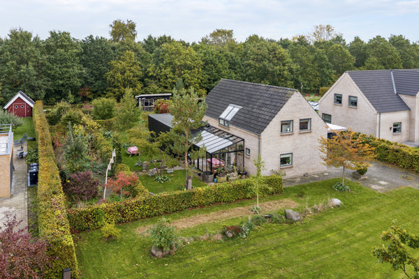 Ejendommen