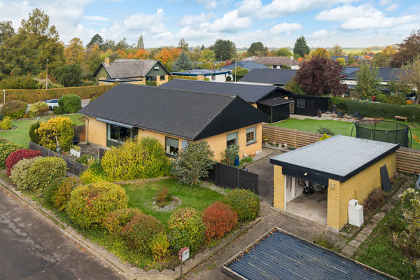 Ejendommen